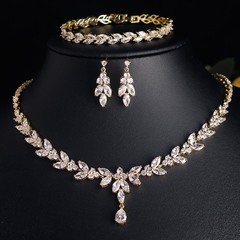 Luxury Brilliant Zirconia Leaf Necklace Earrings Rings Bracelets Set